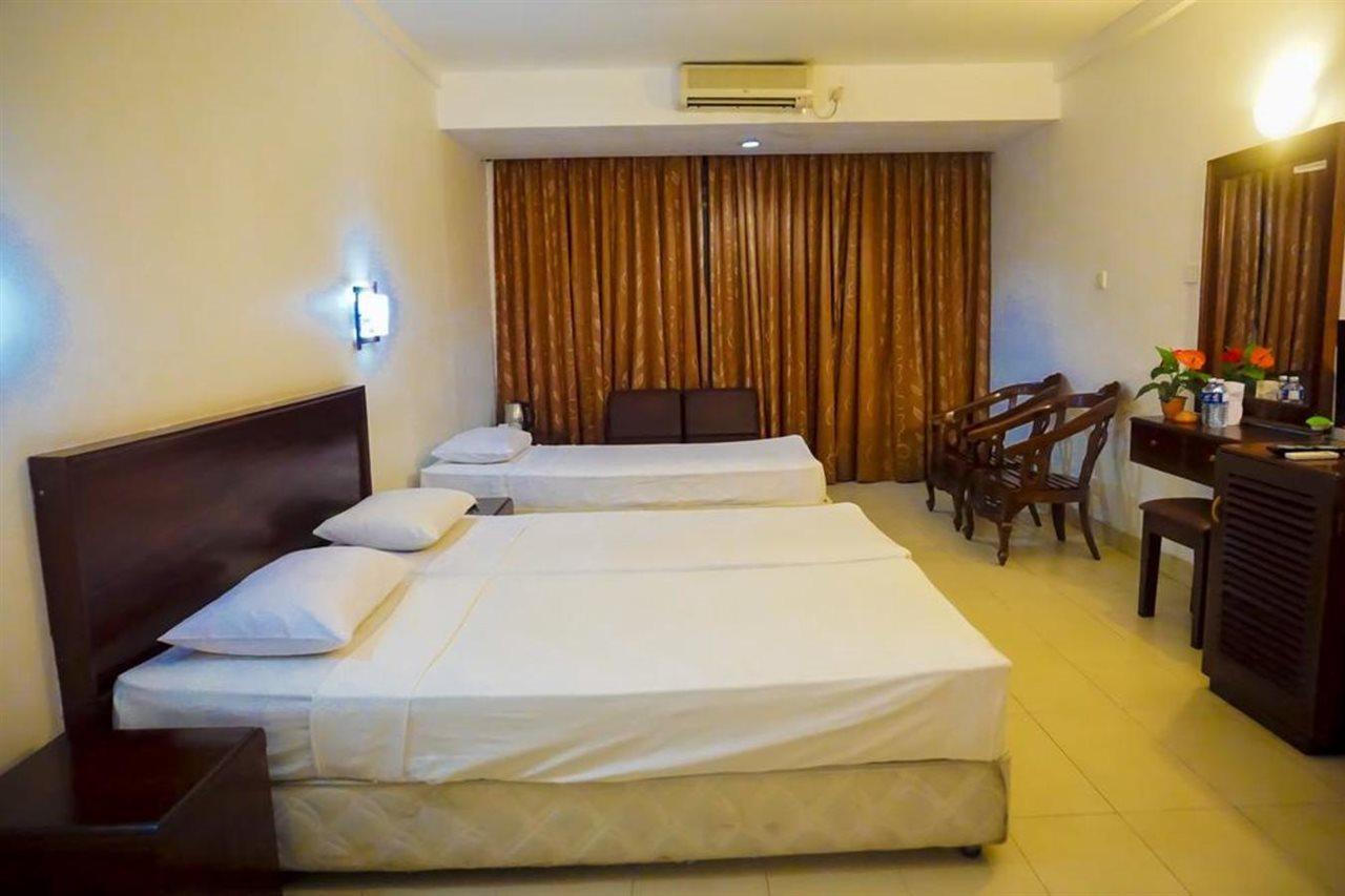 Lavendish Beach Resort أونا واتونا المظهر الخارجي الصورة