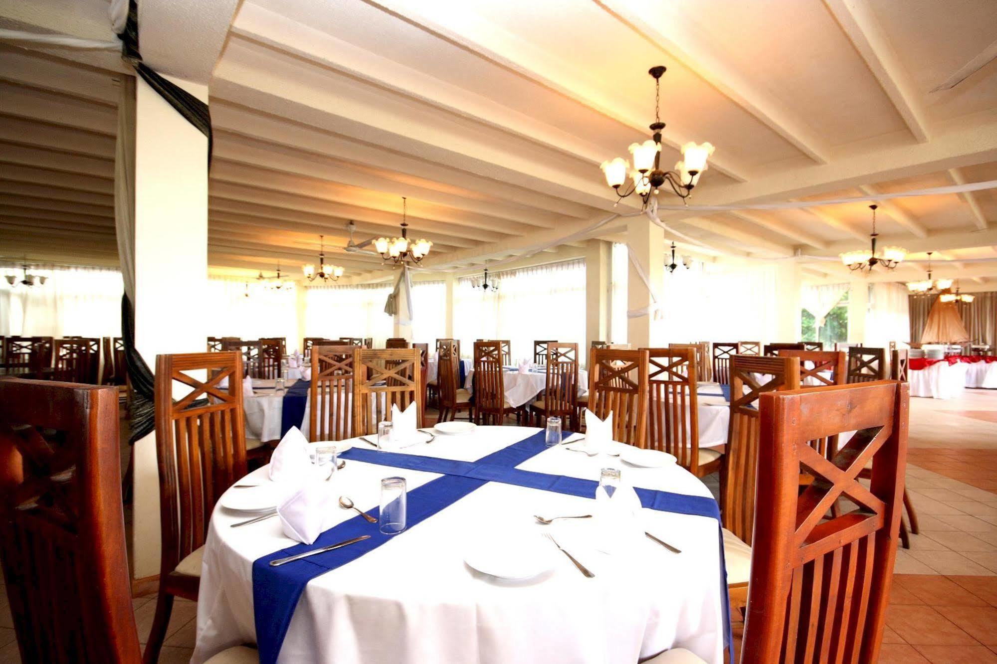 Lavendish Beach Resort أونا واتونا المظهر الخارجي الصورة